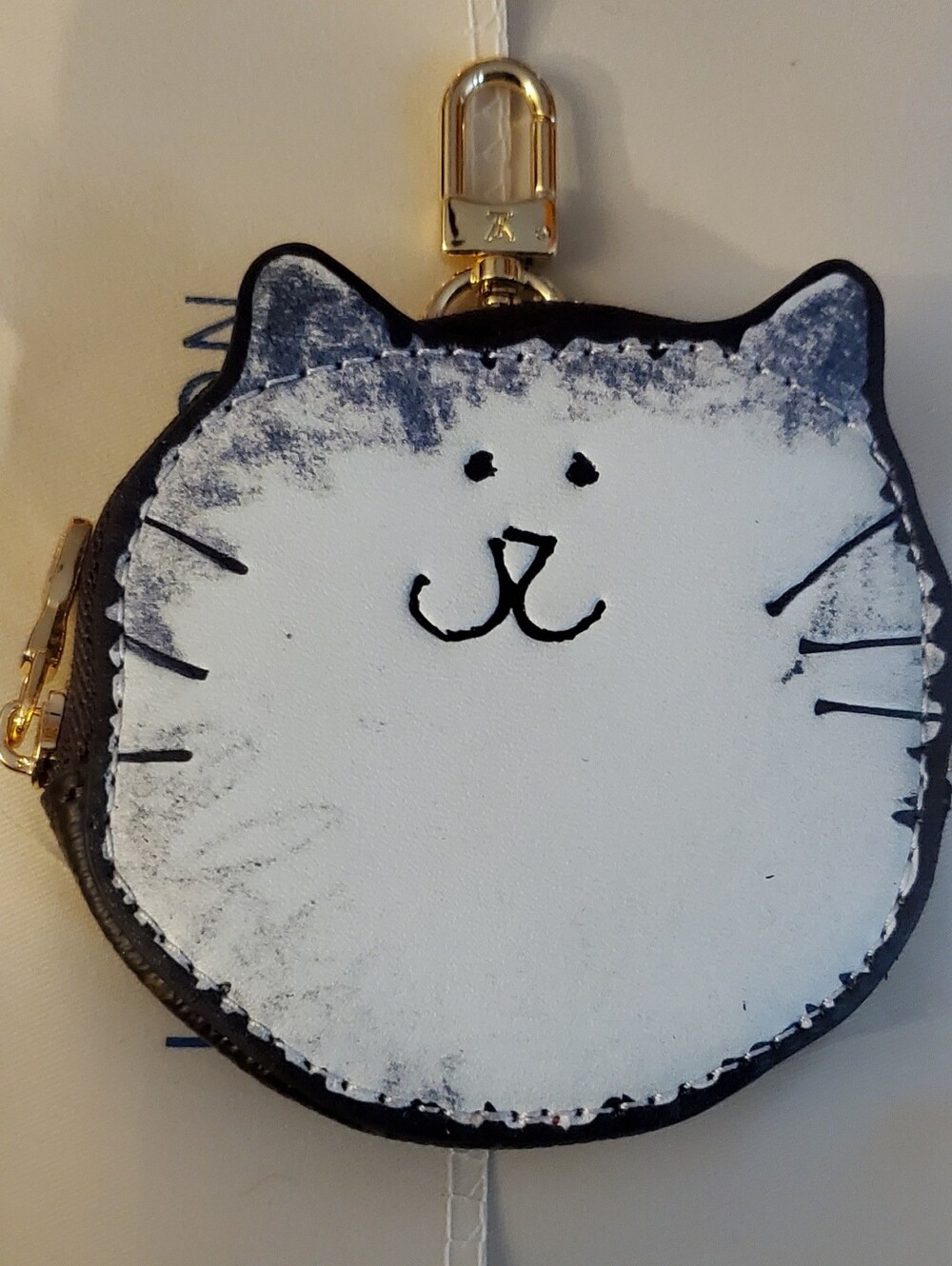 White and Black Cat Face Shaped Mini Zip Pouch with Gold Clip